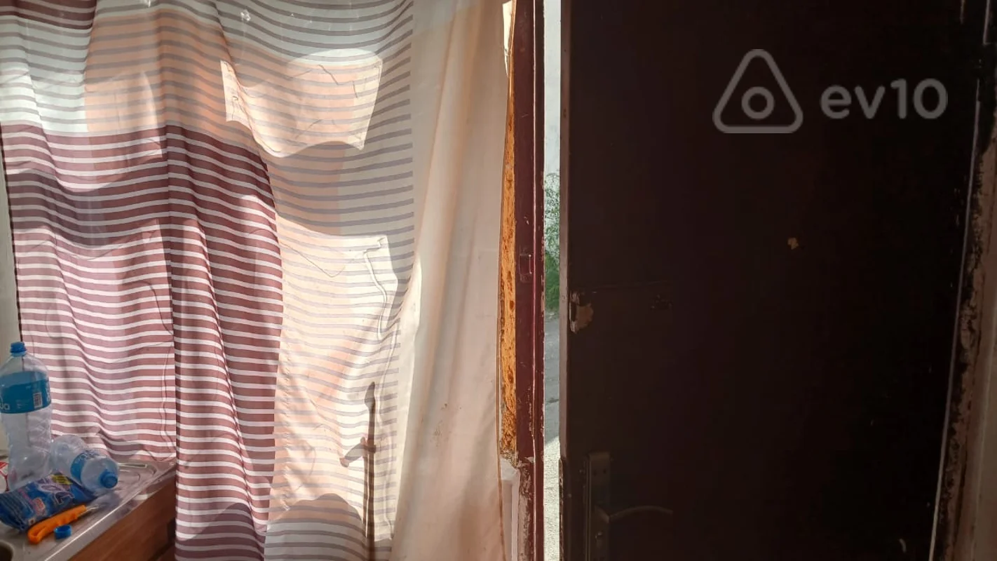 1 otaqlı həyət evi, 20 m², İnşatcilar pr — Ev, villa, Bakı (6)