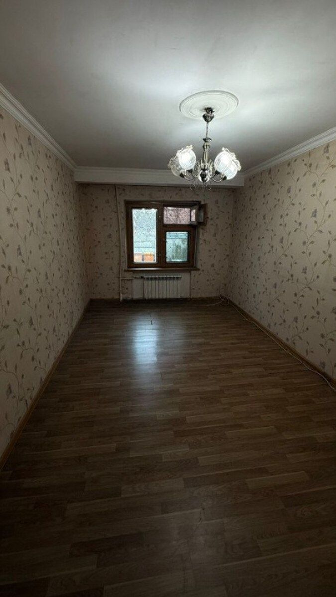Satılır 2 otaqlı köhnə tikili 60 m² — Mənzil, Bakı