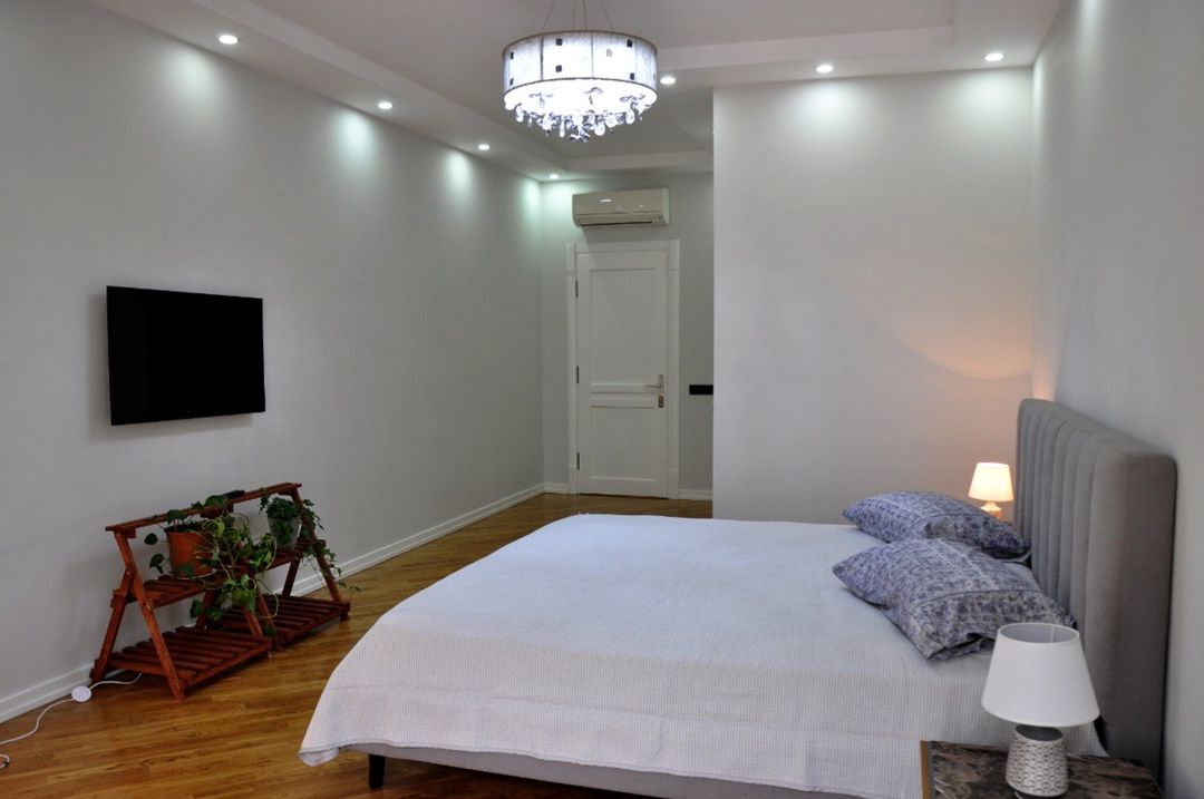 İcarəyə verilir 3 otaqlı yeni tikili 150 m² — Mənzil, Bakı (12)