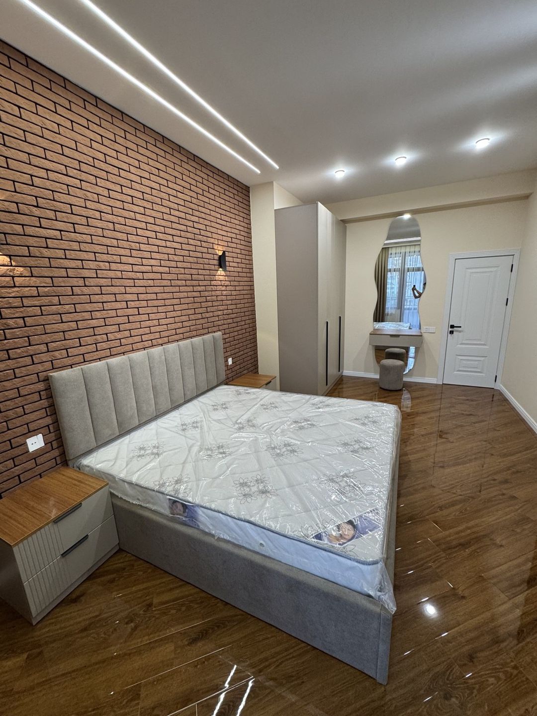 Satılır 2 otaqlı yeni tikili 80 m² — Mənzil, Bakı (8)