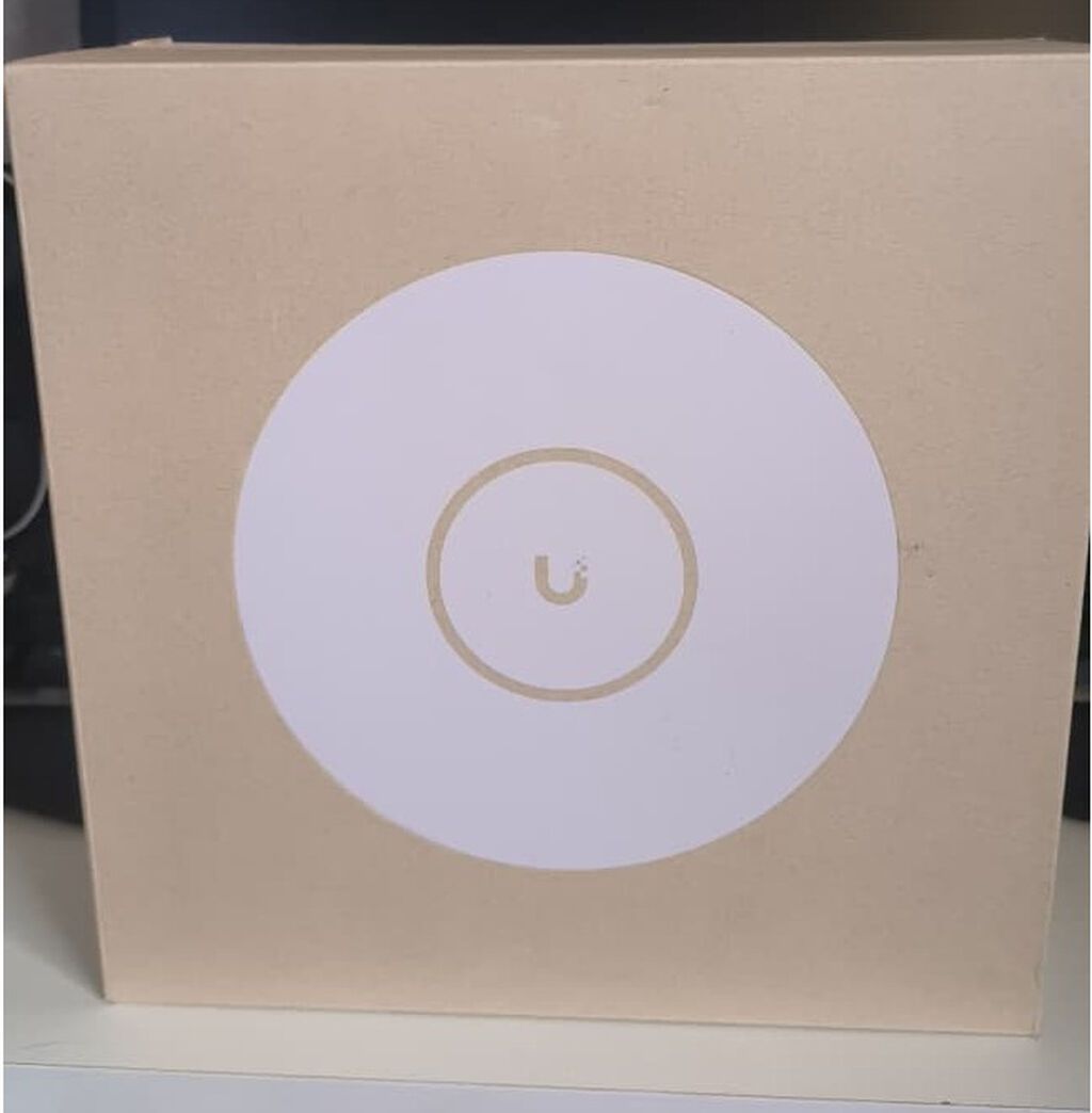 UniFi U6 Pro Yenidir,qutusu acilmayib. WhatsApp aktivdir — Şəbəkə və server avadanlığı, Bakı