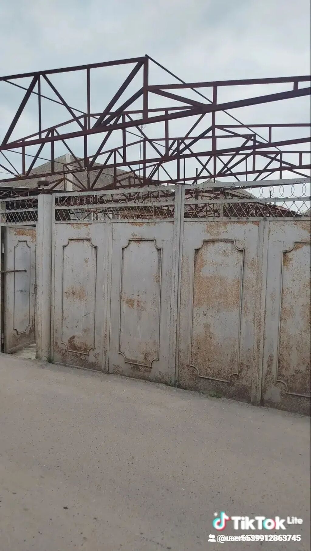 Satılır: həyəti olan fərdi yaşayış evi. Sabirabad şəhərinin tam — Ev, villa, Xırdalan (2)