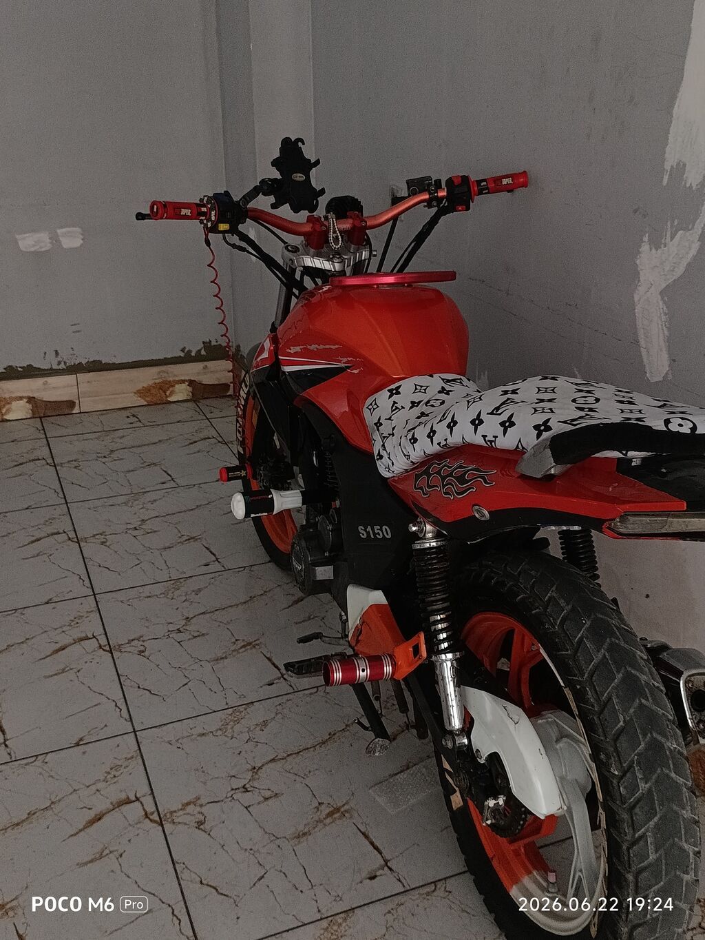 satılır sənət yoxdu qiymətdə sondu kredit barter yoxdu — Mopedlər və skuterlər, Masazır (4)
