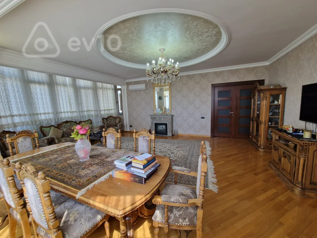 4 otaqlı mənzil, 160 m², Heydər Əliyev Mərkəzinin yaxınlığı — Mənzil, Bakı (5)