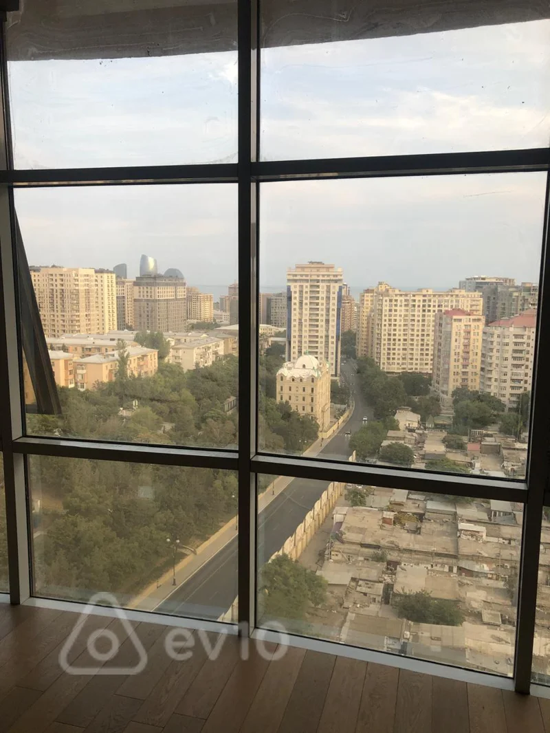 5 otaqlı mənzil, 250 m², Bakıxanov Küç — Mənzil, Bakı (8)