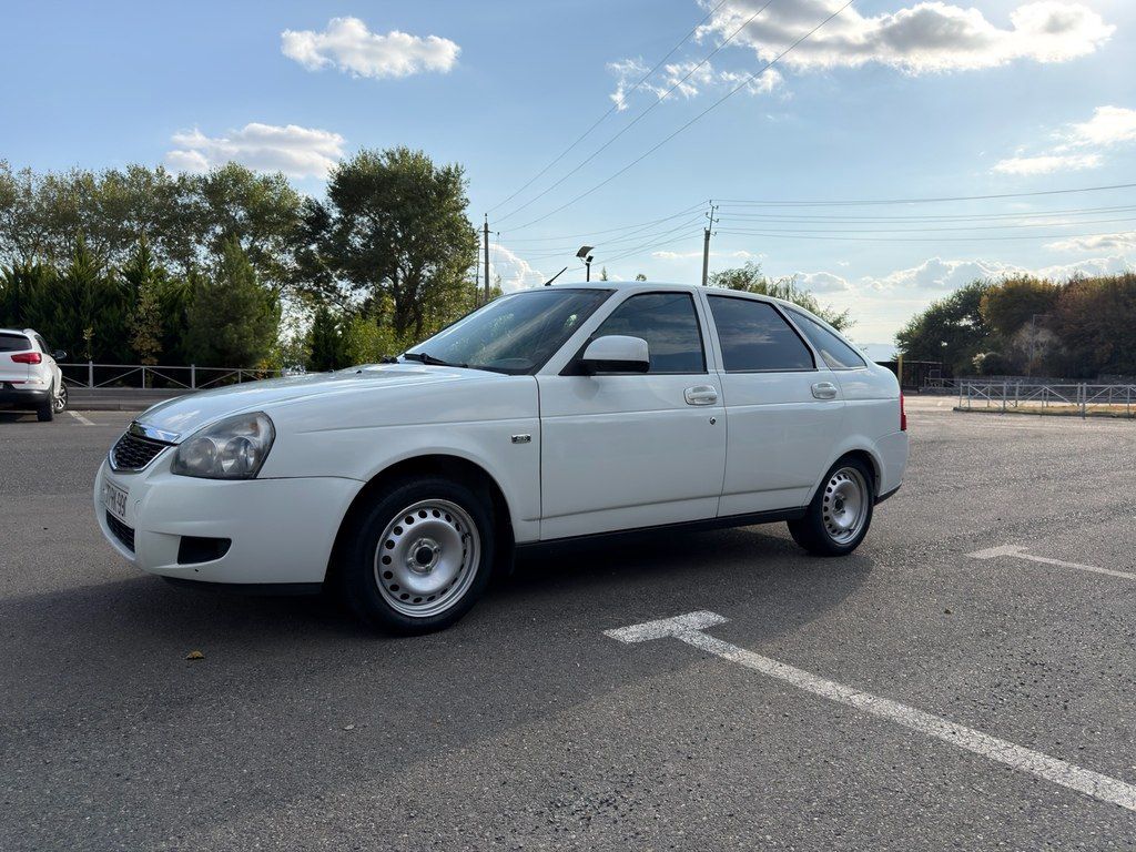 Lada (VAZ) Priora, 1.6 L, 2013 il, 340 000 km 77-RK-990 — Avtomobillər, Şəki (2)