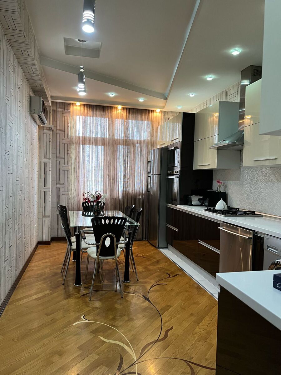 Satılır 4 otaqlı yeni tikili 128 m² — Mənzil, Bakı (5)