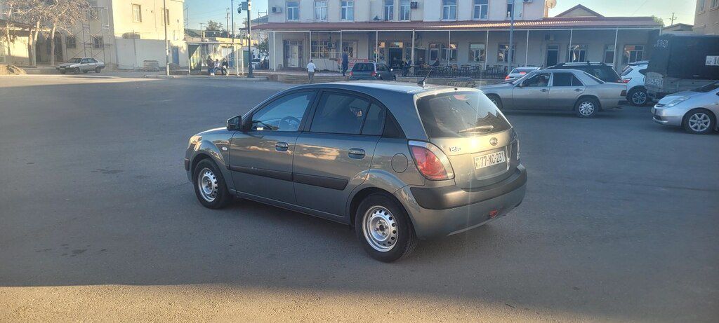Kia Rio, 1.5 L, 2008 il, 296 000 km 77-XC-231 — Avtomobillər, Bakı (5)