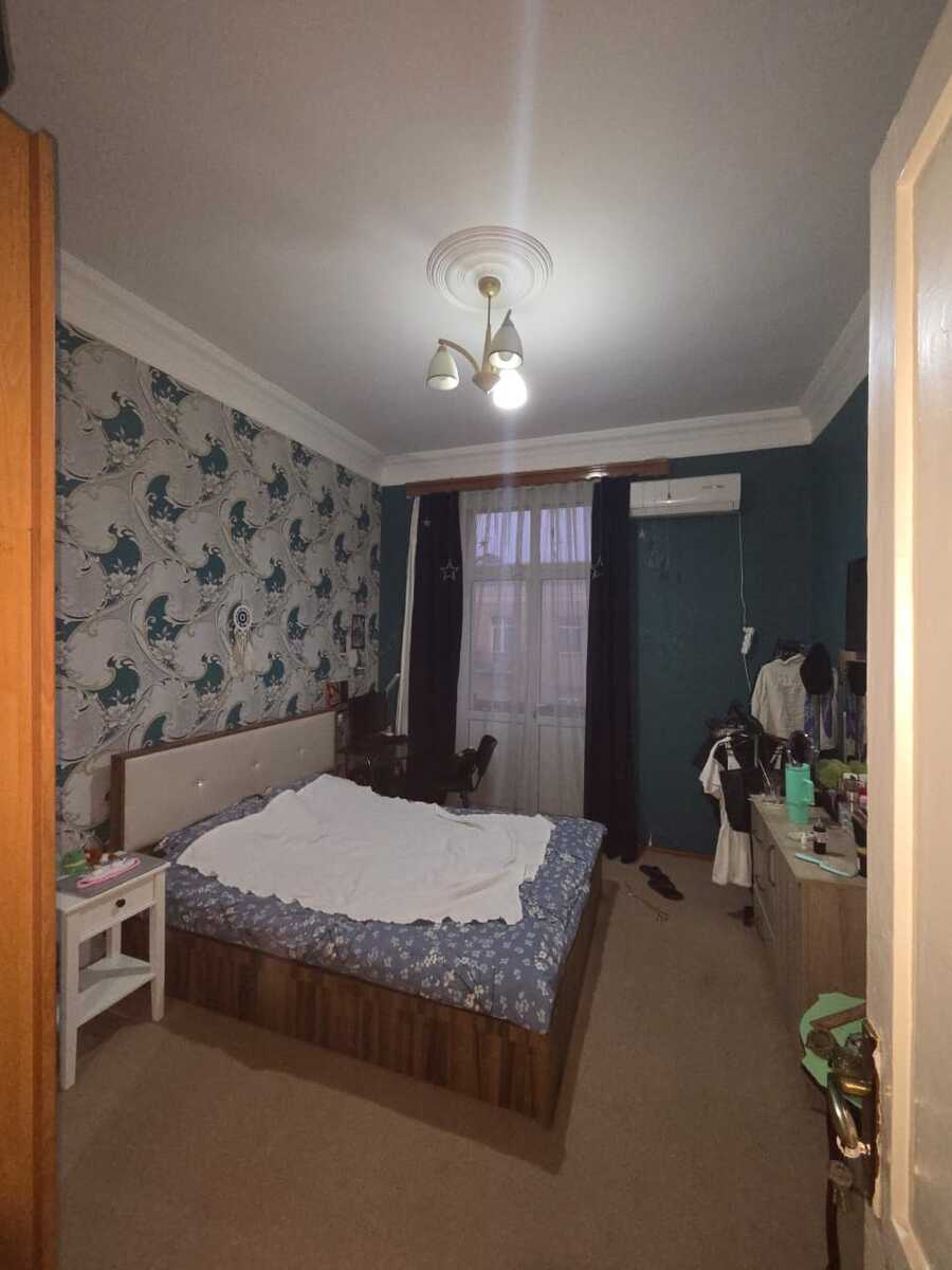 Satılır 2 otaqlı köhnə tikili 60 m² — Mənzil, Bakı