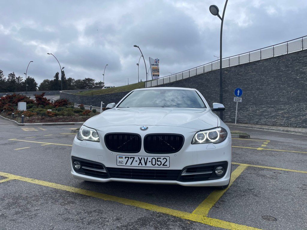 BMW 528, 2.0 L, 2015 il, 130 000 km 77-XV-052 — Avtomobillər, Bakı (2)