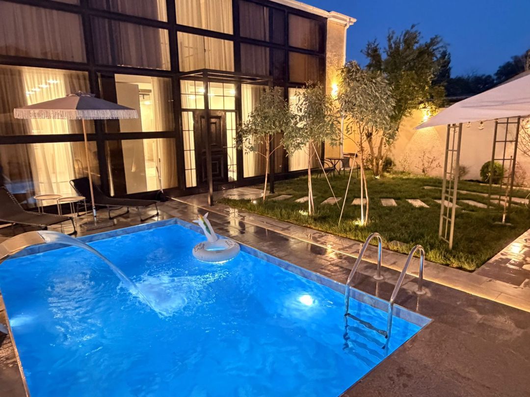 Satılır 4 otaqlı həyət evi/bağ evi 200 m² — Ev, villa, Bakı (2)