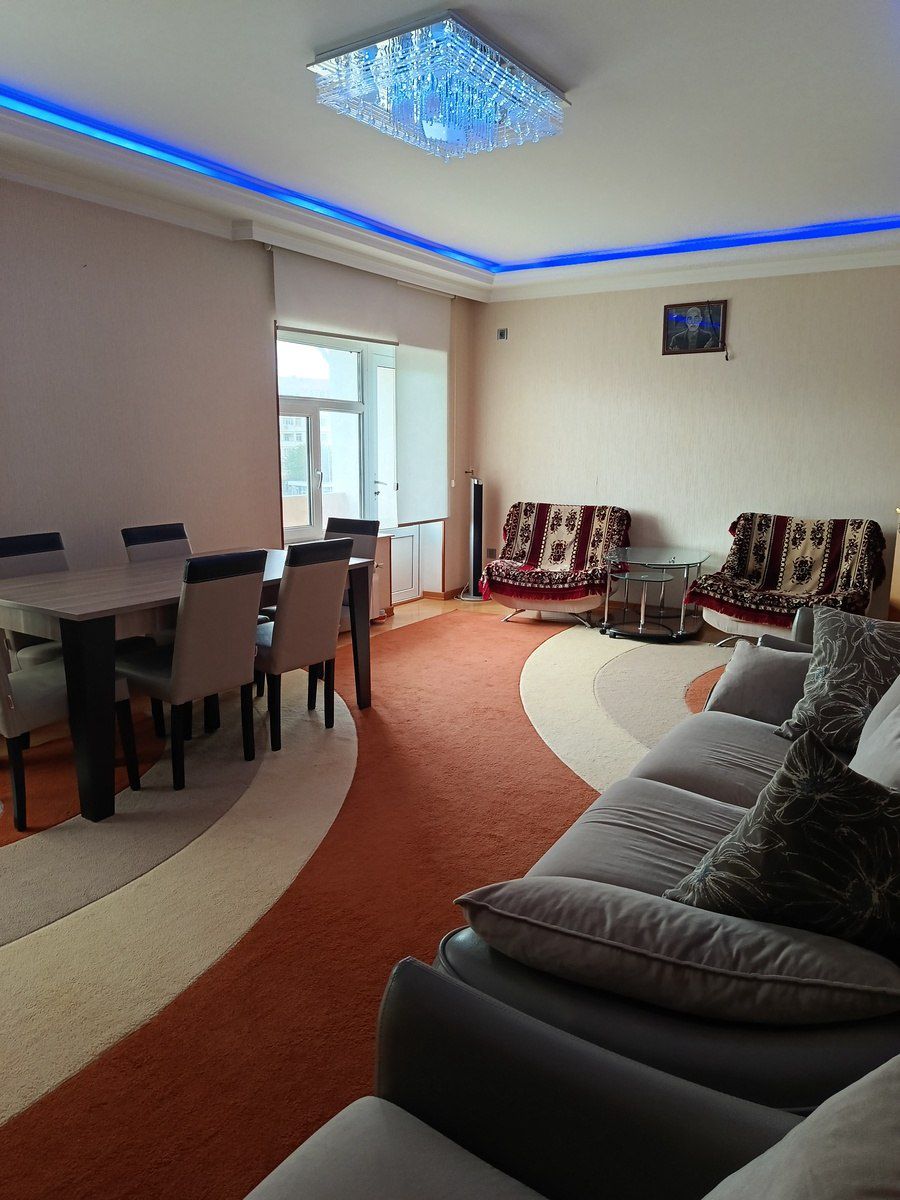 Satılır 4 otaqlı yeni tikili 150 m² — Mənzil, Bakı