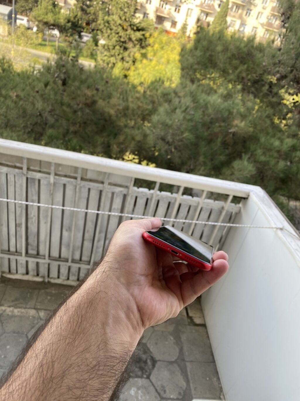 IPhone 11, Qırmızı, Simsiz şarj — Apple iPhone, Bakı (9)