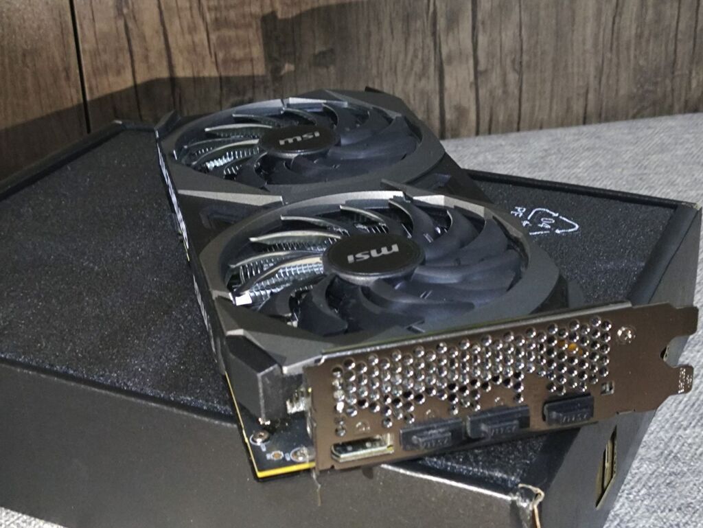 Videokart NVidia GeForce RTX 3050, 8 GB, İşlənmiş — Qrafik kartlar, Bakı (4)