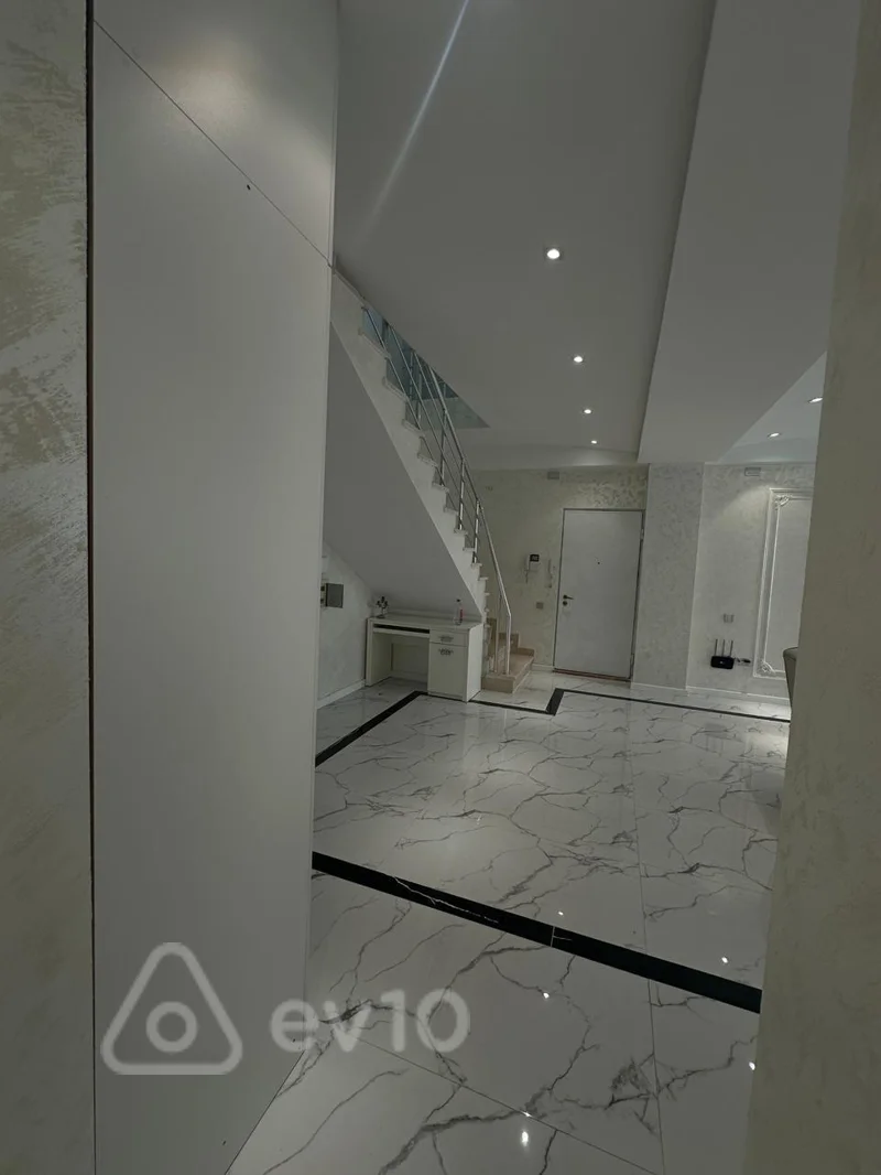 5 otaqlı mənzil, 245 m², Rəşid Behbudov küçəsi — kirayə — Mənzil, Bakı (4)