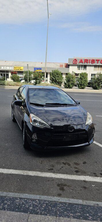 Toyota Prius, 1.8 L, 1.3 kWh, 2014 il, 255 000 km — Bakı