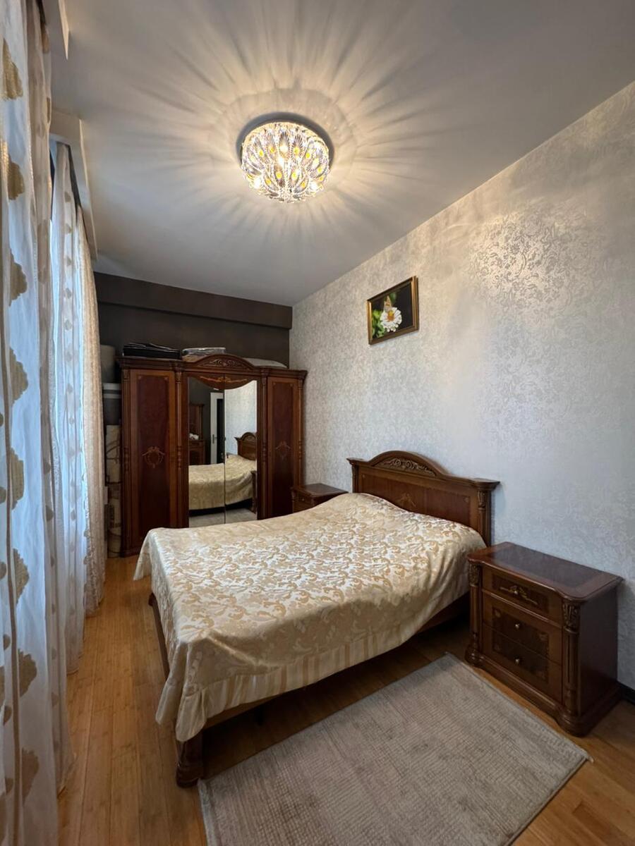 Satılır 4 otaqlı yeni tikili 150 m² — Mənzil, Bakı (10)