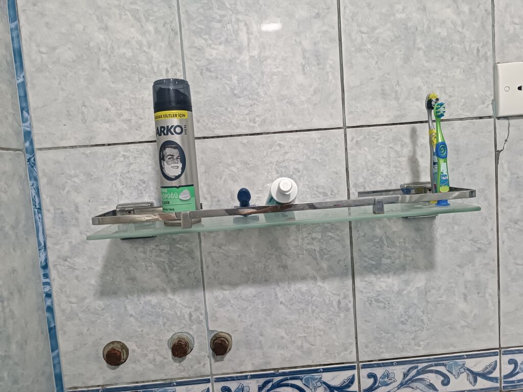 Hamam üçün keramik piyada lavabosu və güzgü dəsti - Klassik dizaynlı — Lavabolar, Xırdalan (2)