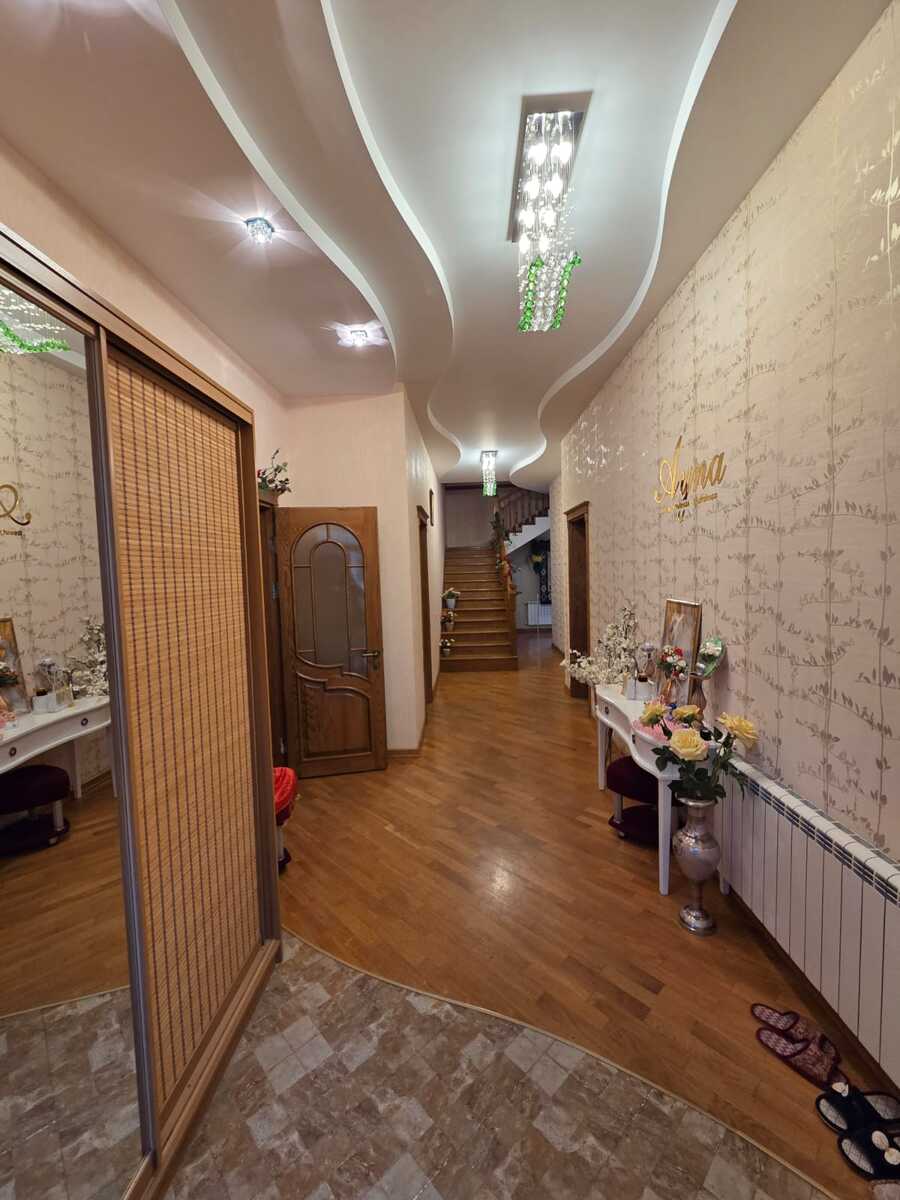 İcarəyə verilir 8 otaqlı həyət evi/bağ evi 220 m² — Ev, villa, Bakı (3)