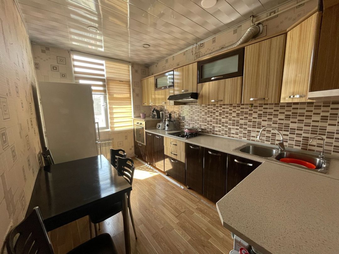 Satılır 3 otaqlı köhnə tikili 90 m² — Mənzil, Bakı (2)