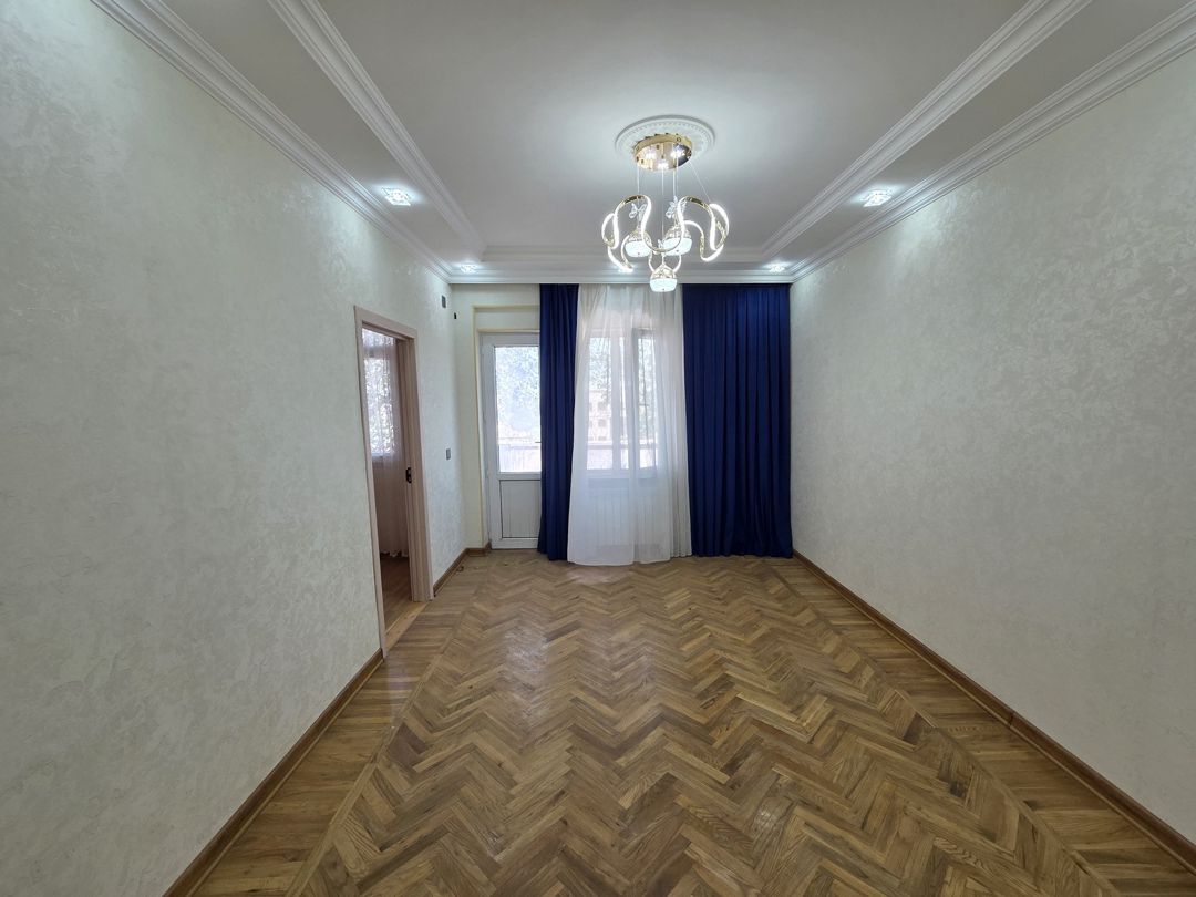 Satılır 2 otaqlı köhnə tikili 50 m² — Mənzil, Bakı