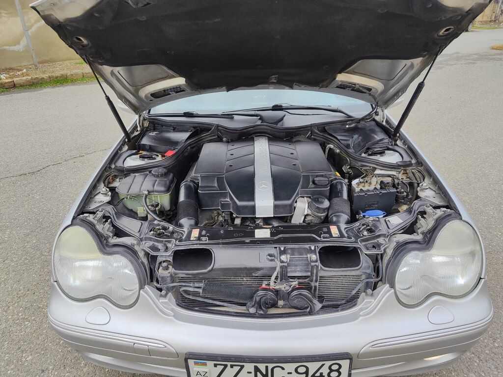 Mercedes C 240, 2.6 L, 2001 il, 410 128 km 77-NC-948 — Avtomobillər, Bakı (11)
