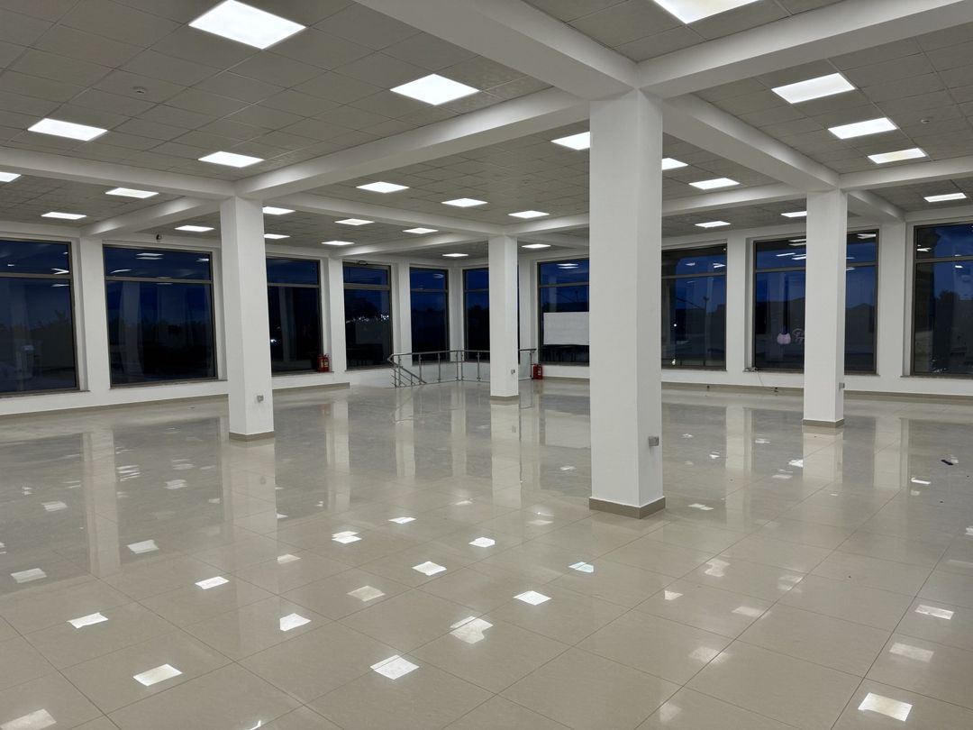 İcarəyə verilir obyekt 920 m² — Əmlak, Bakı (4)