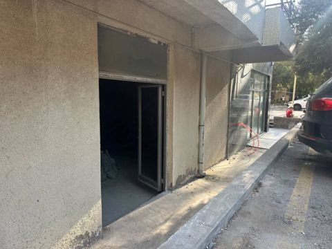 Satılır obyekt 36 m² — Bakı