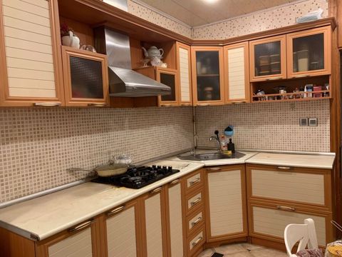 Metbex mebeli 150 azn endirimle Üzərində qaz piltəsi və moykanı — Aytac — Mebel