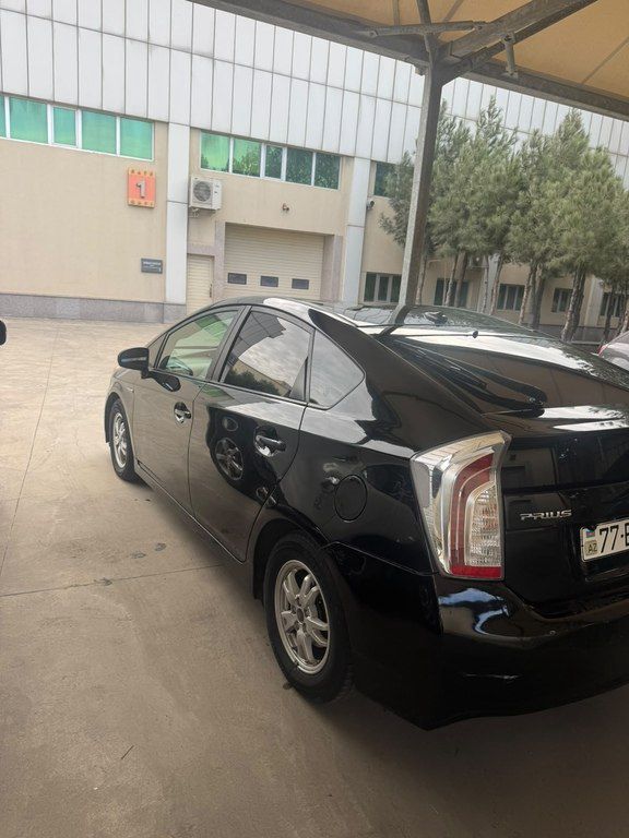 Toyota Prius, 1.8 L, 1.3 kWh, 2011 il, 526 000 km 77-BT-147 — Avtomobillər, Bakı (5)