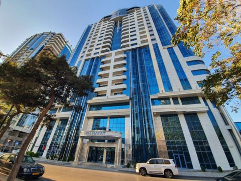 Satılır 3 otaqlı yeni tikili 135 m² — Bakı
