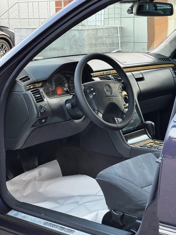 Mercedes E 240, 2.4 L, 2000 il, 368 000 km 90-EC-954 — Avtomobillər, Saatlı (11)