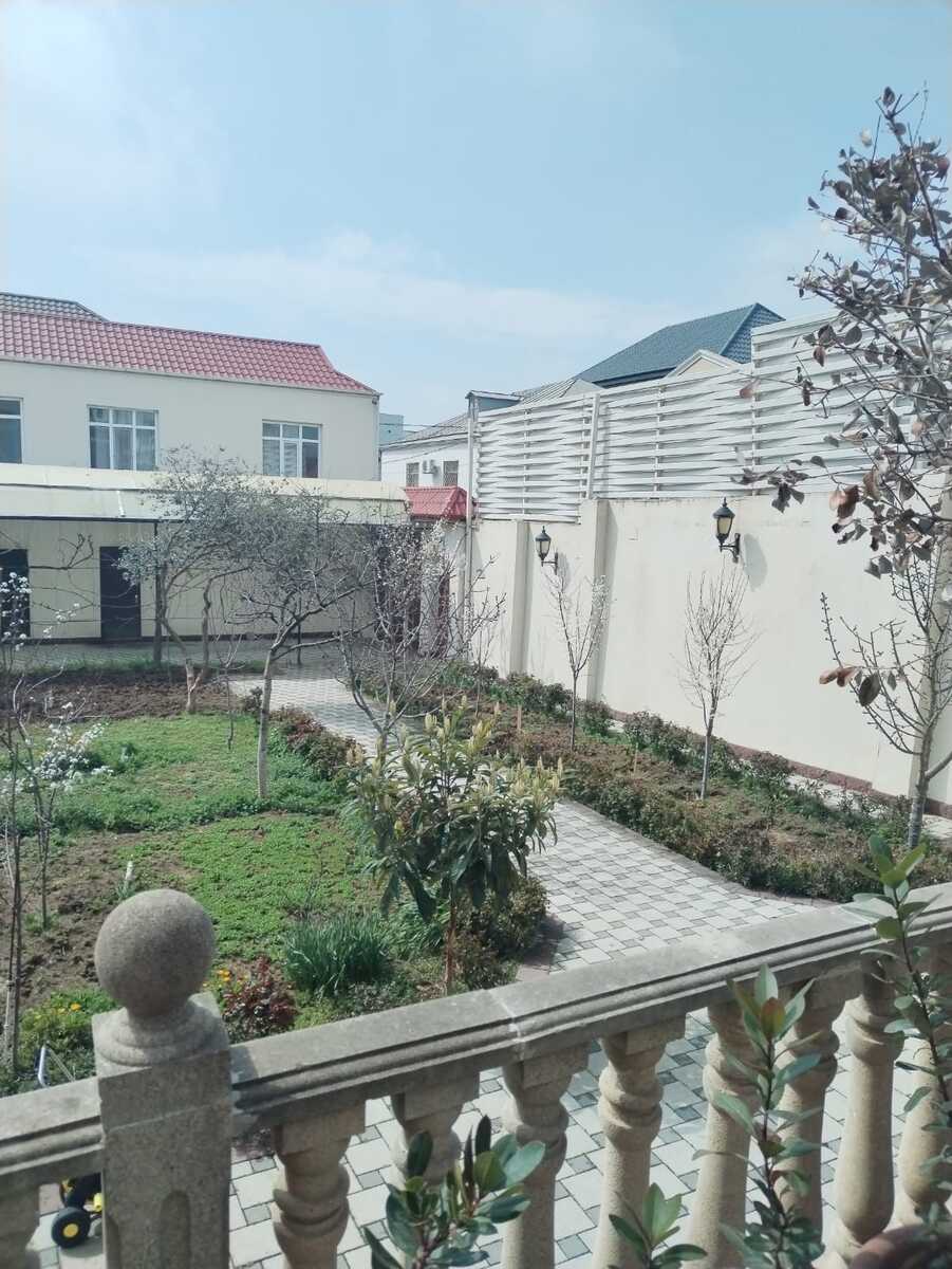 Satılır 10 otaqlı həyət evi/bağ evi 650 m² — Ev, villa, Bakı (5)