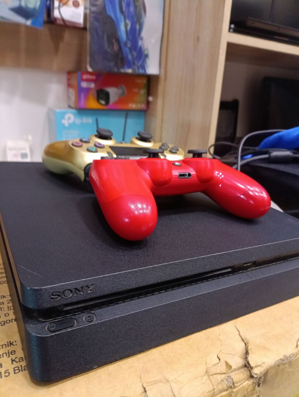 Sony PlayStation 4 Slim oyun konsolu Xüsusiyyətlər: - Model: PS4 — Oyun konsolları, Bakı (3)