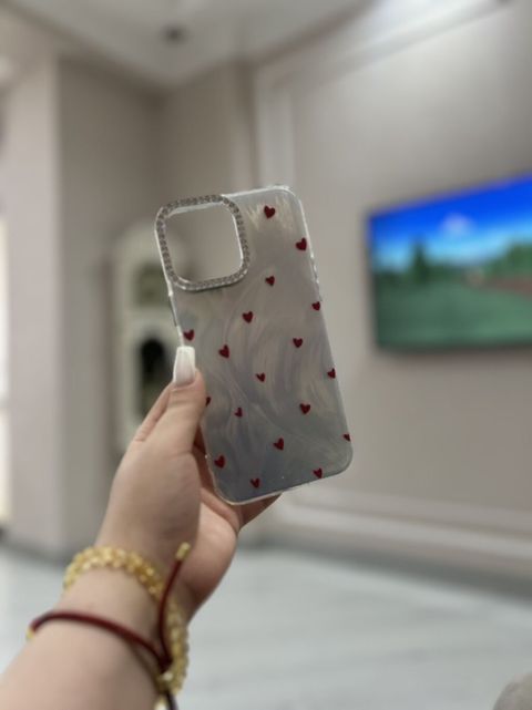 Şəffaf elastik slikon tipli incə parıltılı materialı var 13 pro max — Bakı