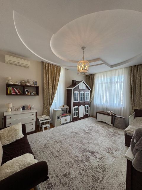 Satılır 6 otaqlı yeni tikili 360 m² — Bakı