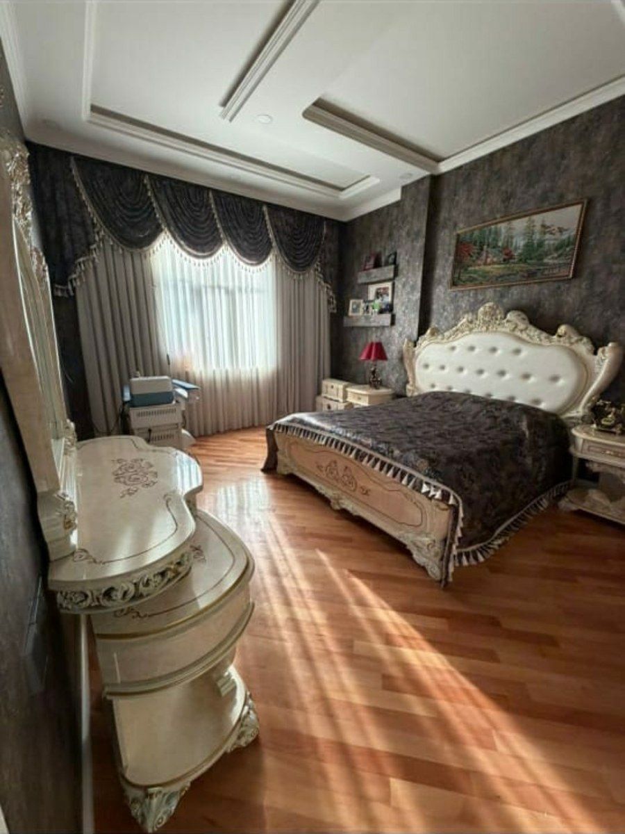 Satılır 8 otaqlı həyət evi/bağ evi 600 m² — Ev, villa, Bakı (4)