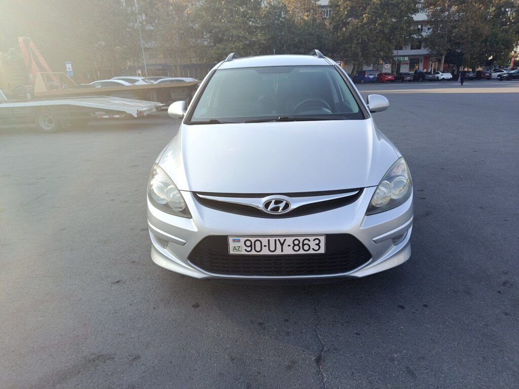 Hyundai i30, 1.6 L, 2010 il, 323 000 km 90-UY-863 — Avtomobillər, Mingəçevir (3)