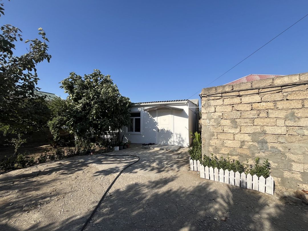 Satılır 4 otaqlı həyət evi/bağ evi 110 m² — Ev, villa, Bakı (2)