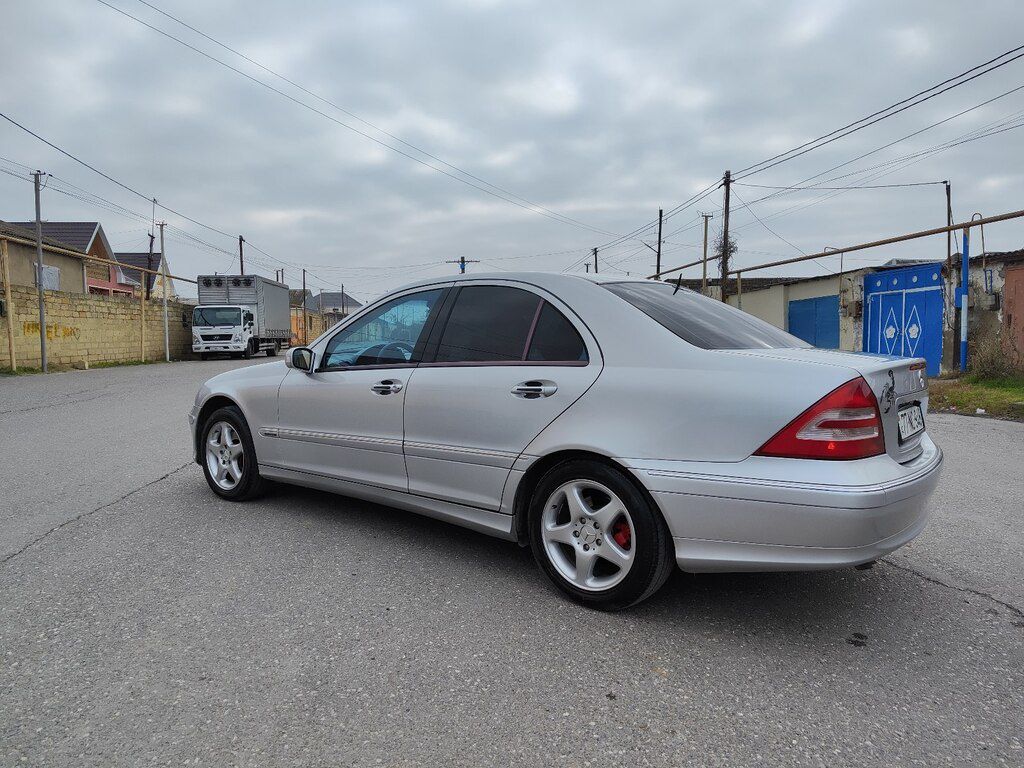 Mercedes C 240, 2.6 L, 2001 il, 410 128 km 77-NC-948 — Avtomobillər, Bakı (6)