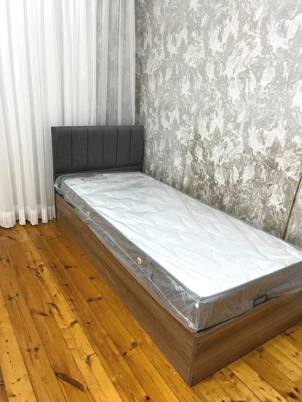 Tək nəfərlik çarpayı – sadə və funksional dizayn - Ölçü: təxminən — Yataqlar, Bakı (7)
