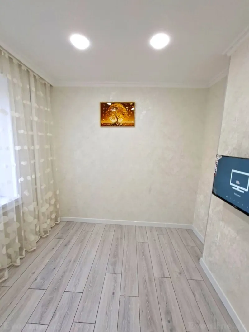 Satılır 3 otaqlı Mənzil Köhnə tikili 65 m² Bakı, Sabunçu r., Bakıxanov — Mənzil, Bakı (6)