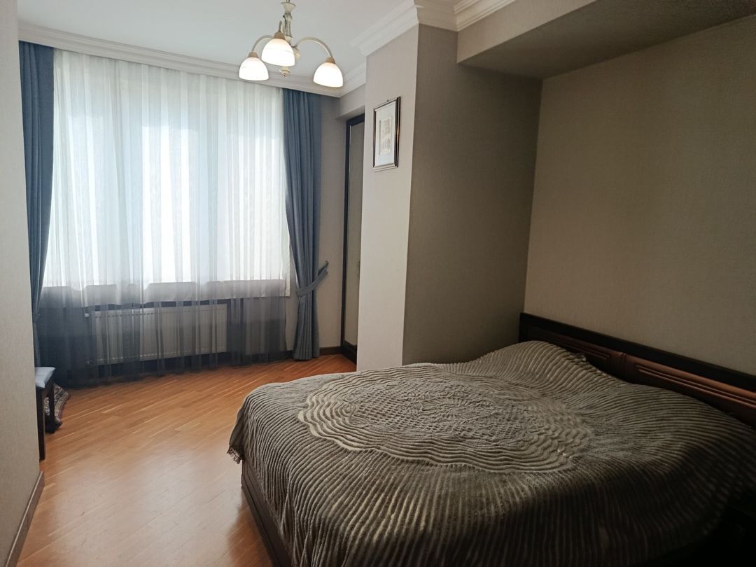 Satılır 4 otaqlı yeni tikili 168 m² — Mənzil, Bakı (7)
