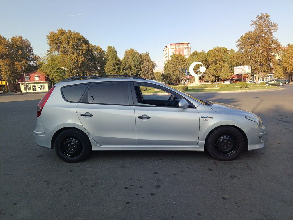Hyundai i30, 1.6 L, 2010 il, 323 000 km 90-UY-863 — Avtomobillər, Mingəçevir (7)
