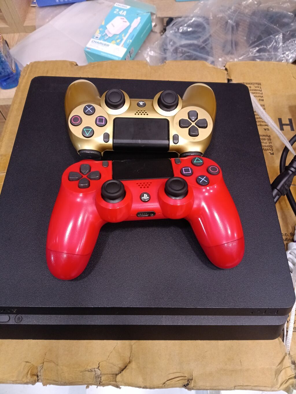 Sony PlayStation 4 Slim oyun konsolu Xüsusiyyətlər: - Model: PS4 — Oyun konsolları, Bakı (2)