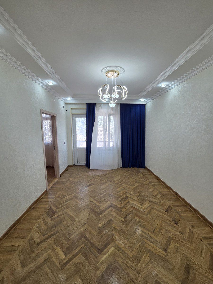 Satılır 2 otaqlı köhnə tikili 50 m² — Mənzil, Bakı (2)
