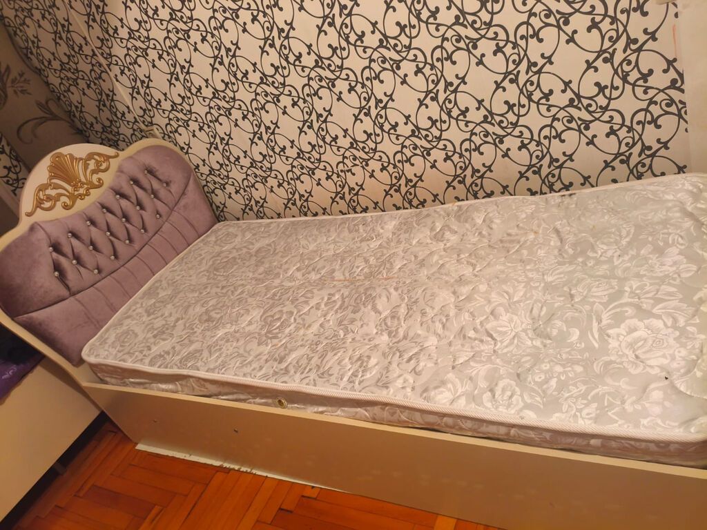 Künc divan, İşlənmiş, Açılan, Bazasız, Parça, Çatdırılma yoxdur — Divanlər, Bakı (9)