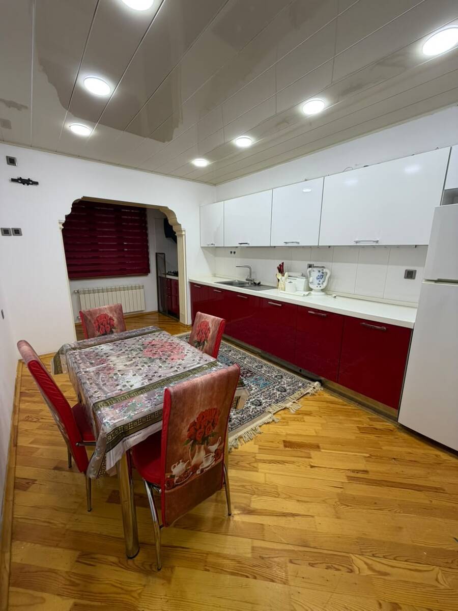 İcarəyə verilir 2 otaqlı köhnə tikili 85 m² — Mənzil, Bakı (12)