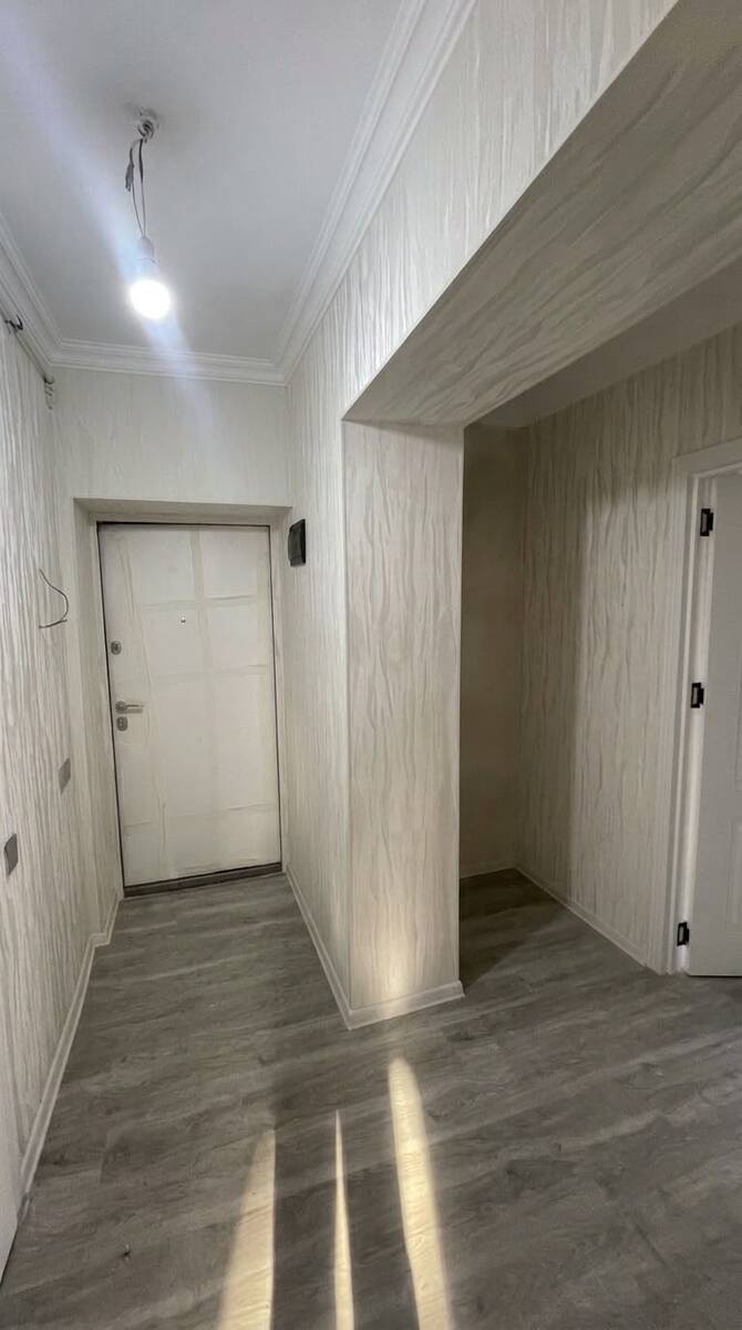 Satılır 2 otaqlı köhnə tikili 50 m² — Mənzil, Bakı (7)