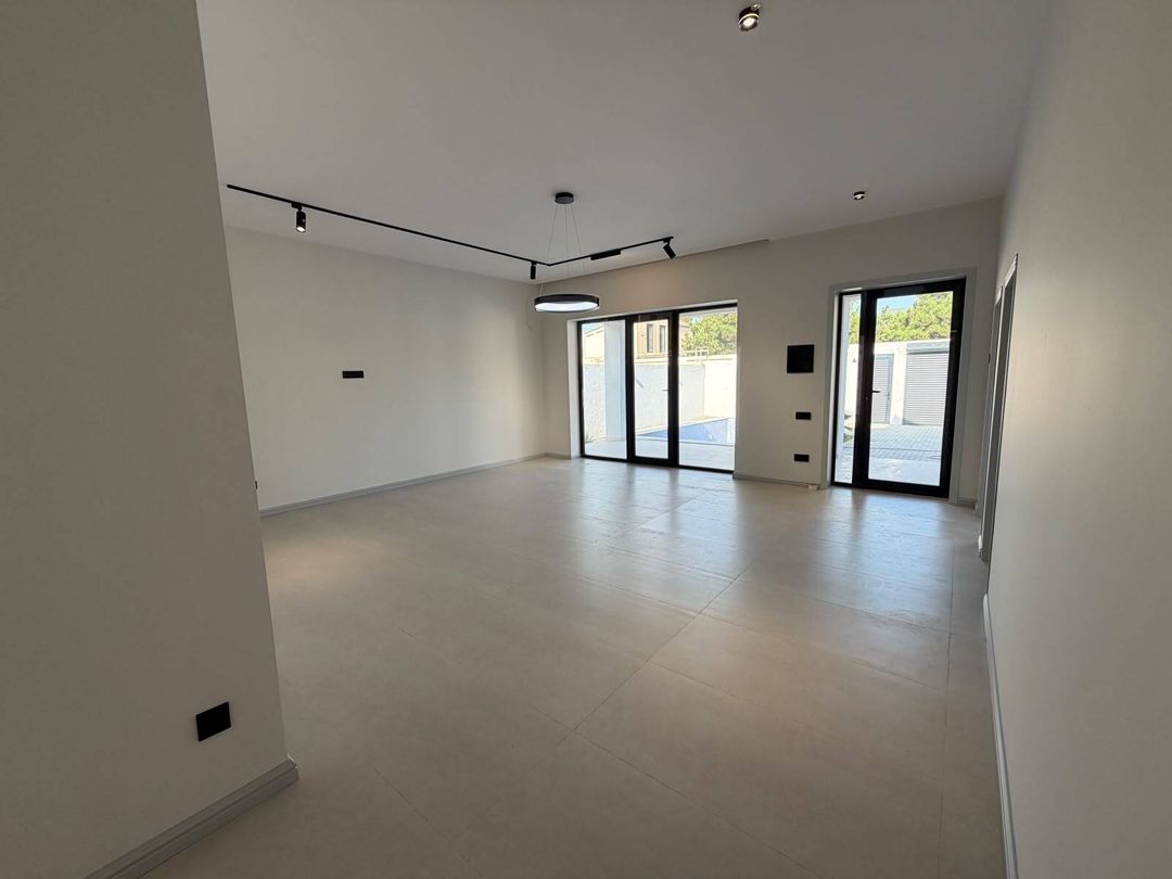 Satılır 4 otaqlı həyət evi/bağ evi 150 m² — Ev, villa, Bakı (7)